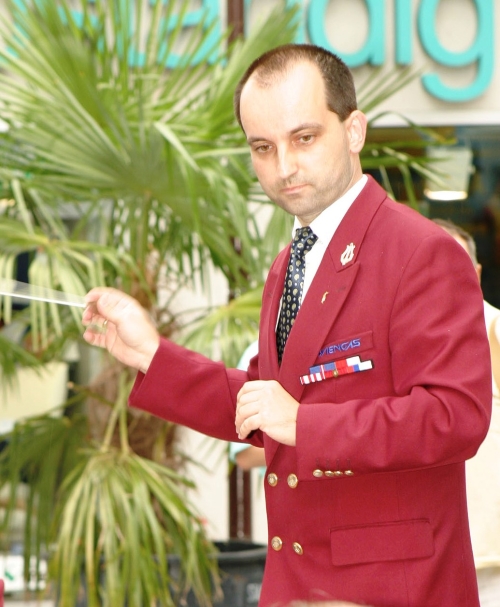 Holzer, Michael M. - hier klicken