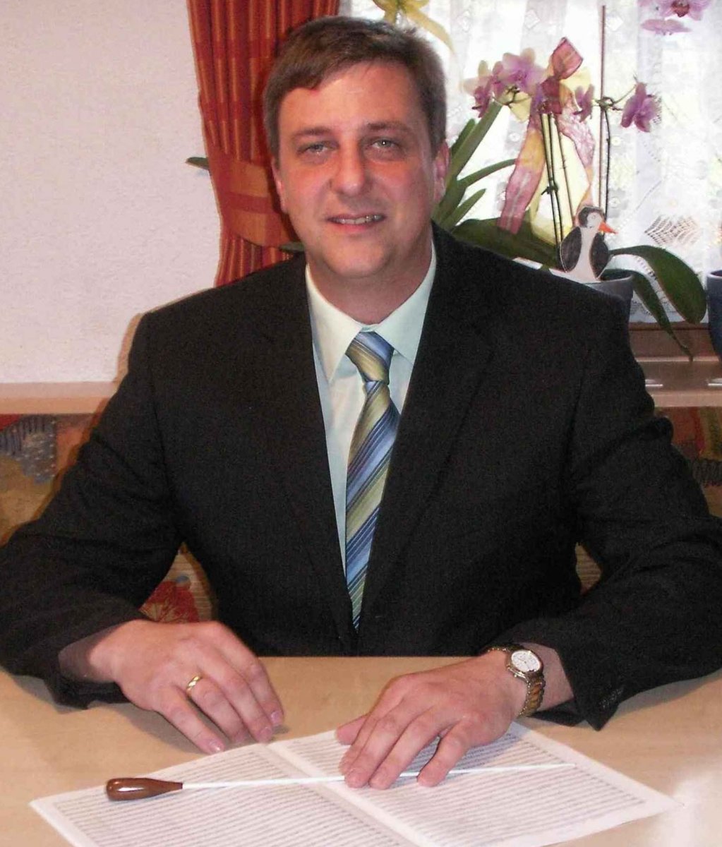 Hechenblaickner, Manfred - hier klicken Hechenblaickner, Manfred - hier klicken